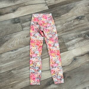 Super cute floral Lululemon leggings.size 2.